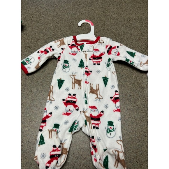 Christmas Carter's NWT Newborn fleece sleeper Santa and reindeer - Picture 2 of 5